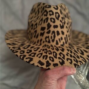 Leopard Print Women's Hat